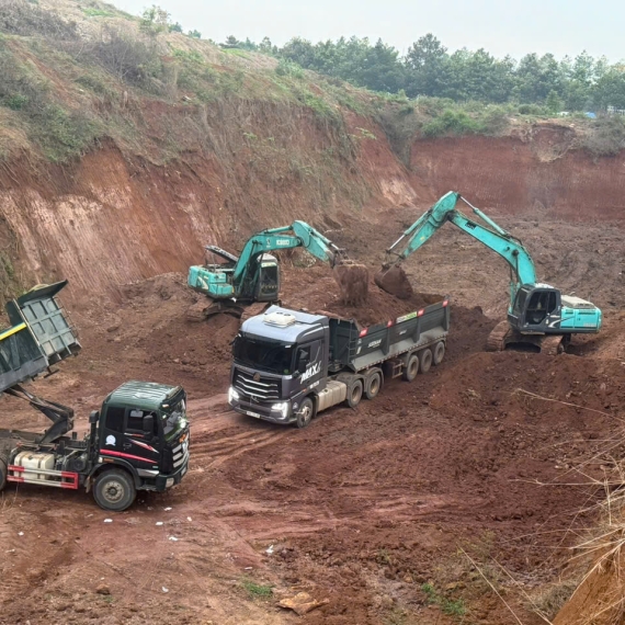 VẬN CHUYỂN VẬT LIỆU CHO KHÁCH HÀNG 